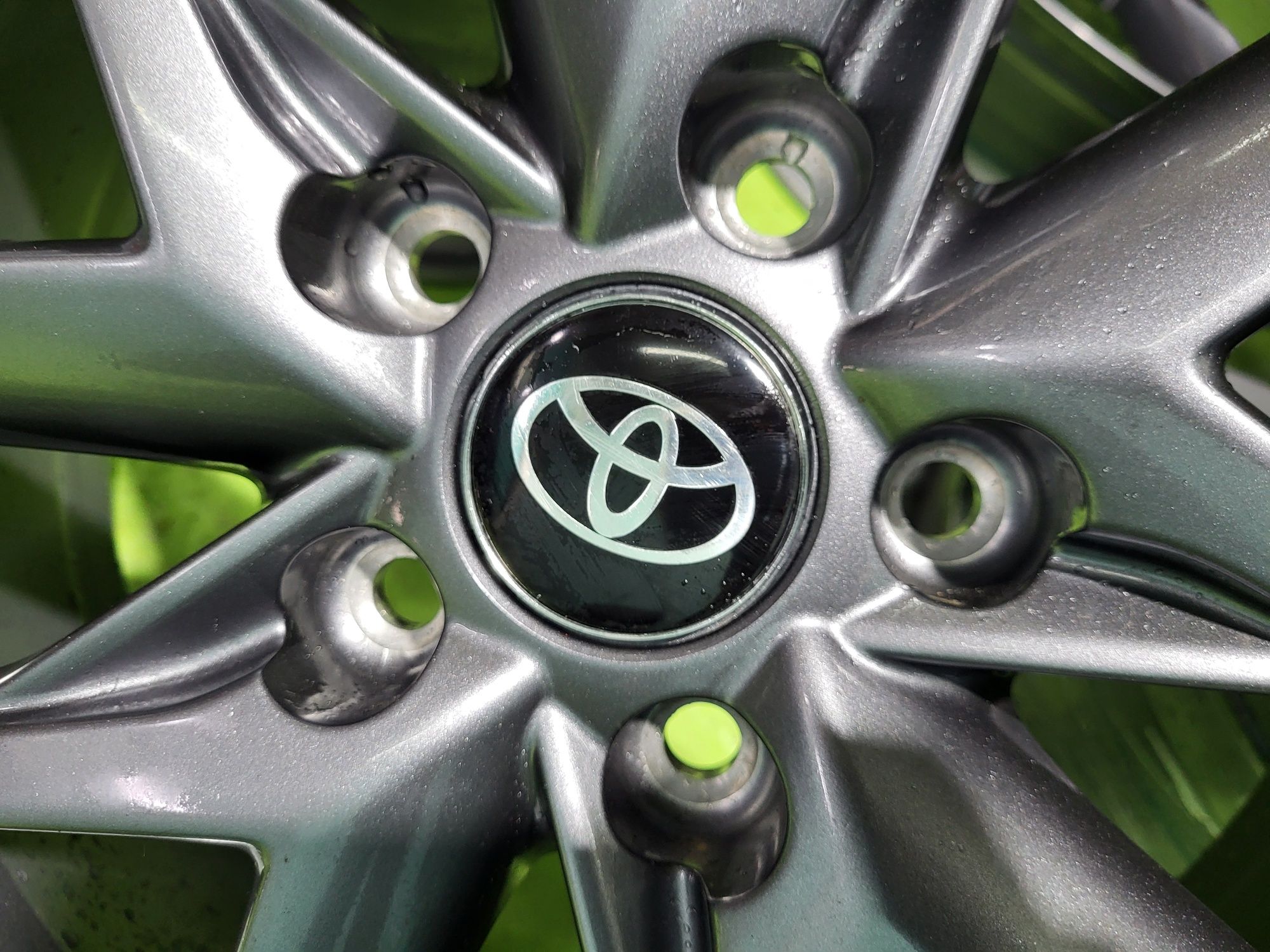 17 5x114.3 Toyota лети джанти 5х114.3