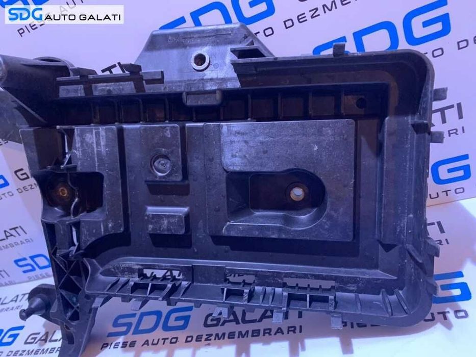 Suport Tava Baterie Acumulator Volkswagen Beetle 2012 - 2019 Cod 1K0915333H 1K0 915 333 H