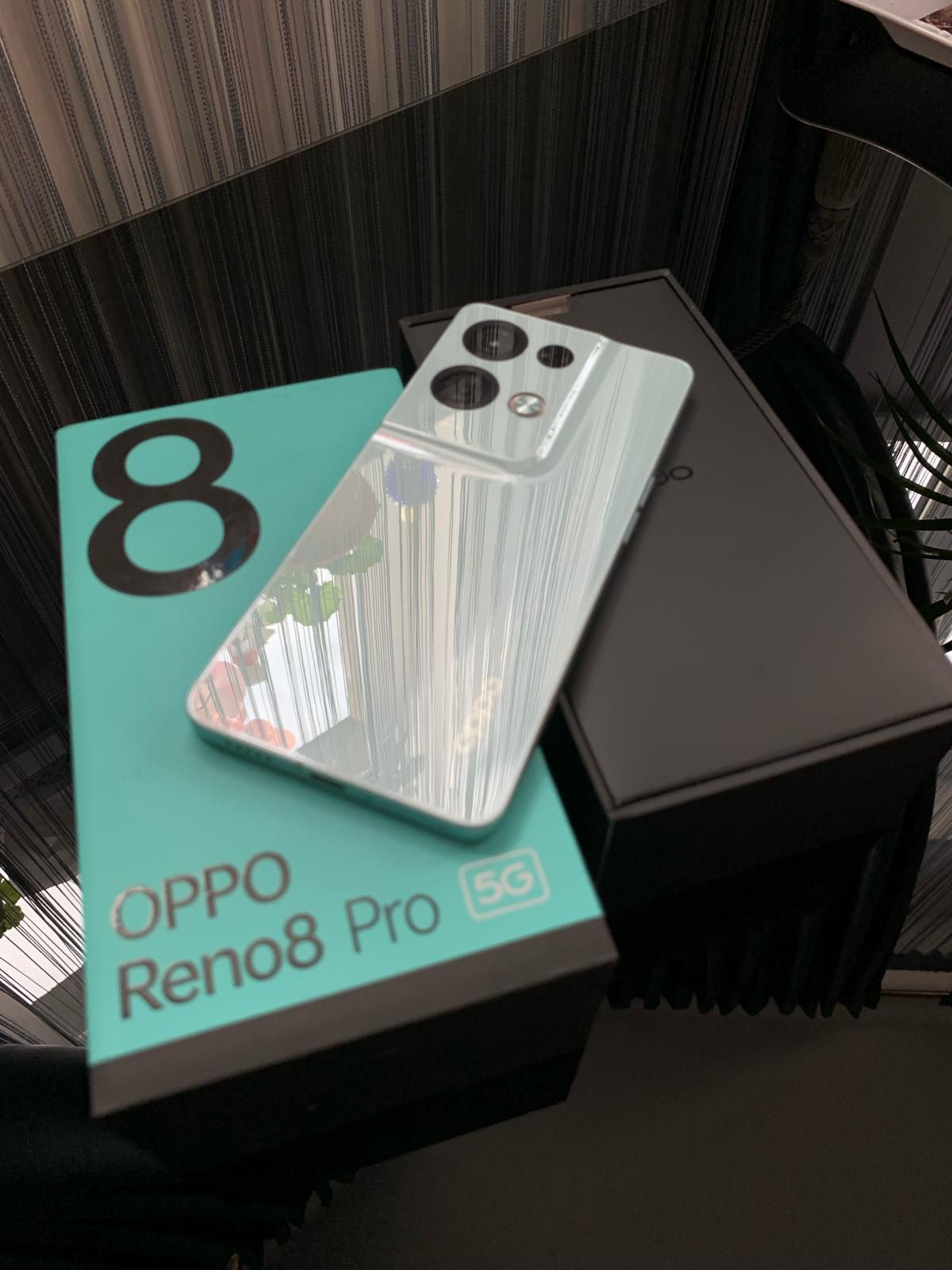 Oppo Reno 8 pro 256 mb