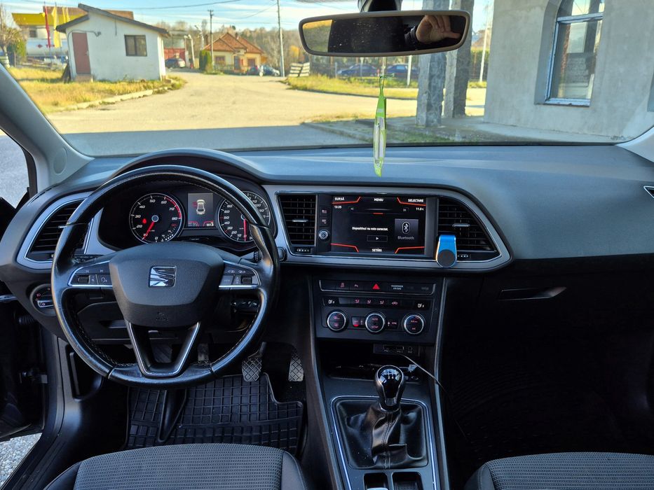 Seat Leon/2020/Car/Play/Euro 6 vand schimb