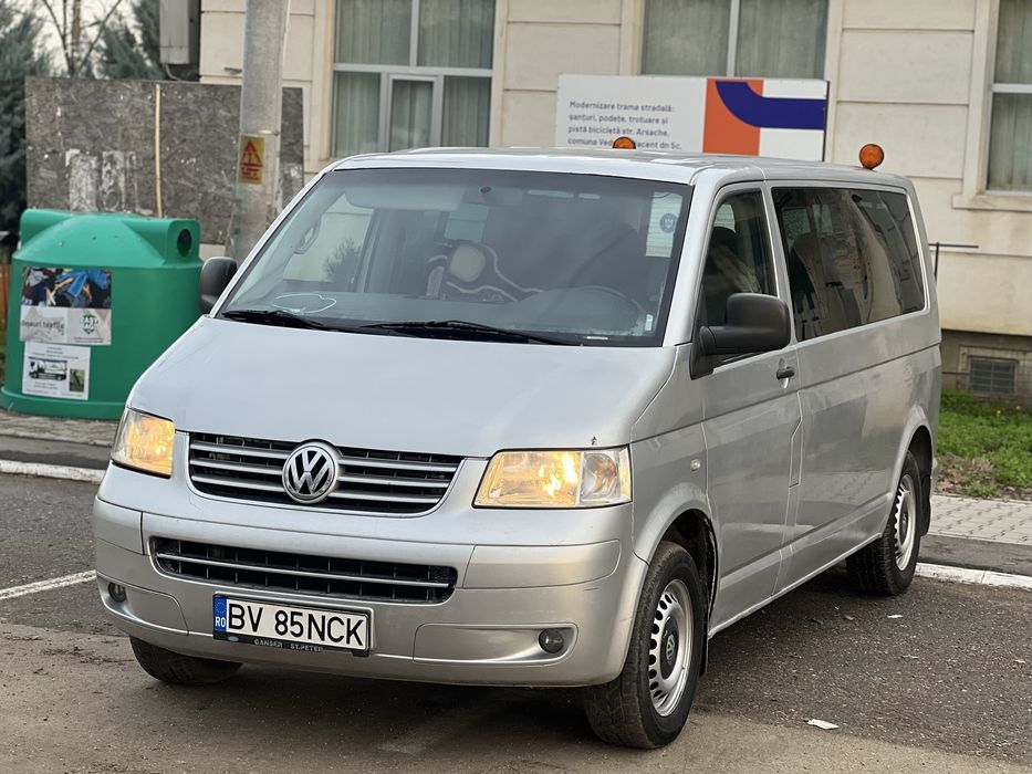 Volkswagen T5 Transporter 8+1 2.5TDI 2006