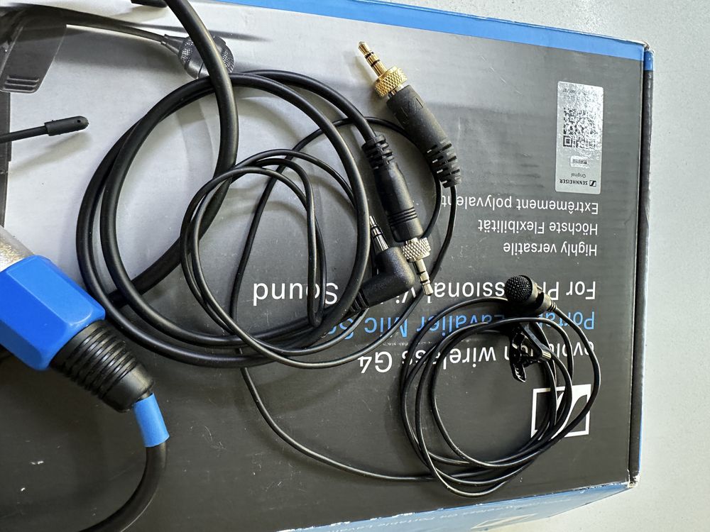 Микрофон ( брошка ) Sennheiser Evolution Wireless G4 Mic Set