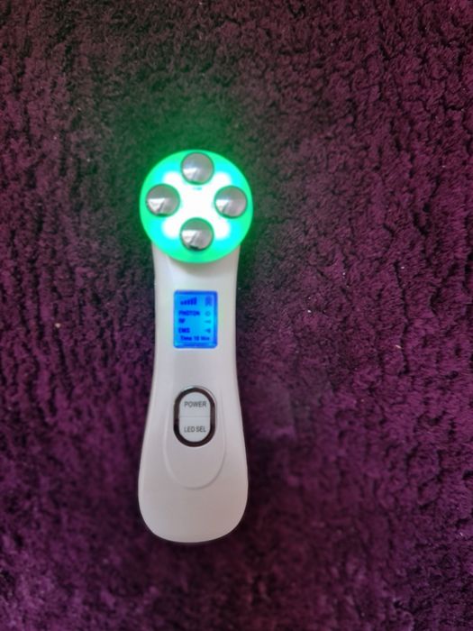 Aparat pentru intinerirea pielii 5 in 1 Horigen™ Photon Skin