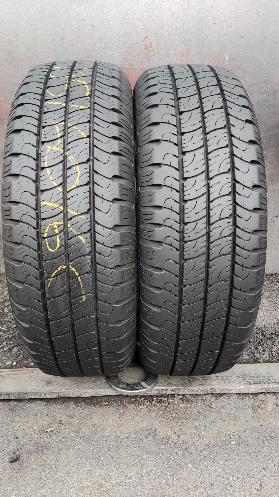 2бр. летни бусови гуми 195/60/16C, GoodYear Cargo Marathon 
dot22
8.2m