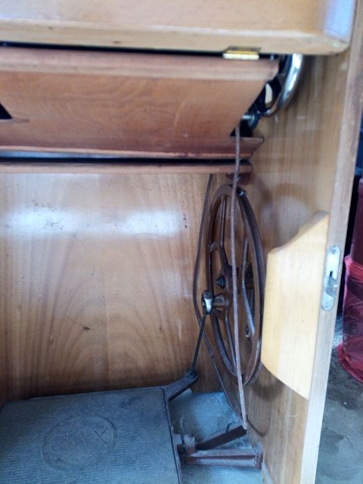 Mașina cusut Rast& Gasser