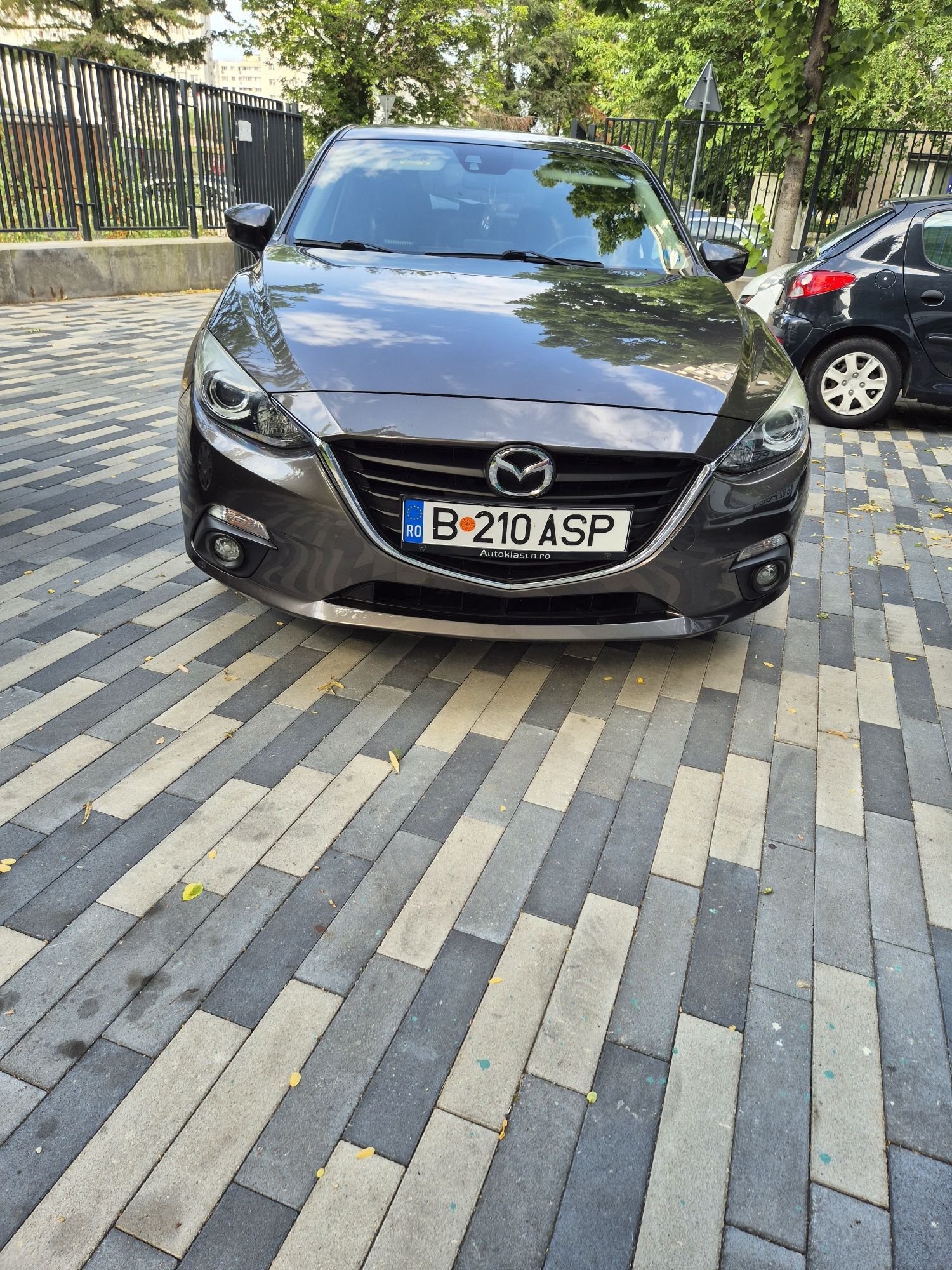 Mazda 3 2.0 benzină