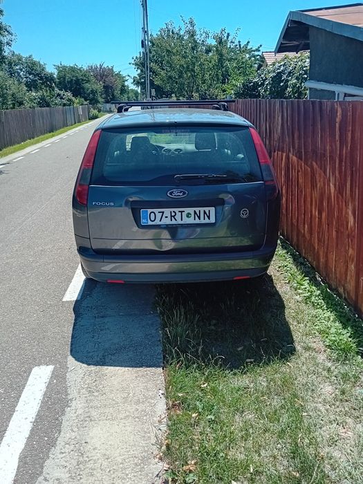 Ford Focus 16 benzina