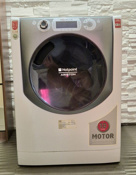 Masina de spalat cu uscator Ariston
