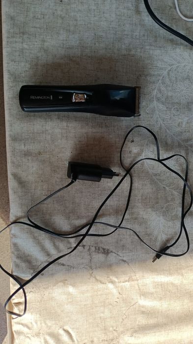 Продам универсальная машинка для стрижек Remington