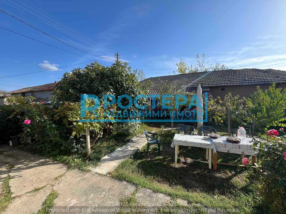 Продава се Къща в с. Пресиян, Област Търговище - 160 кв.м за 166 €/кв.м - Снимка #13