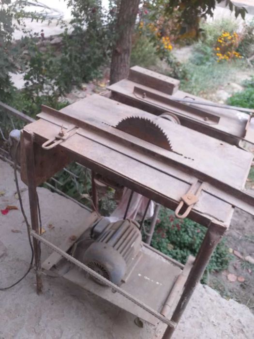 Мини пилорама фуганка циркулярка станок сотилади