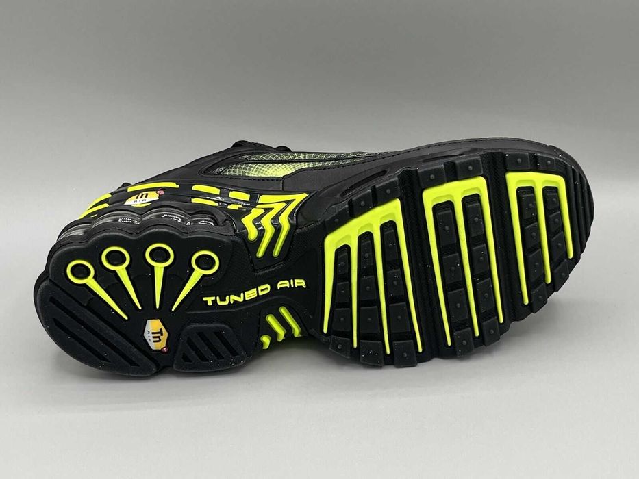 Adidasi Nike Air max plus 3 Spirograph 100% originali-38