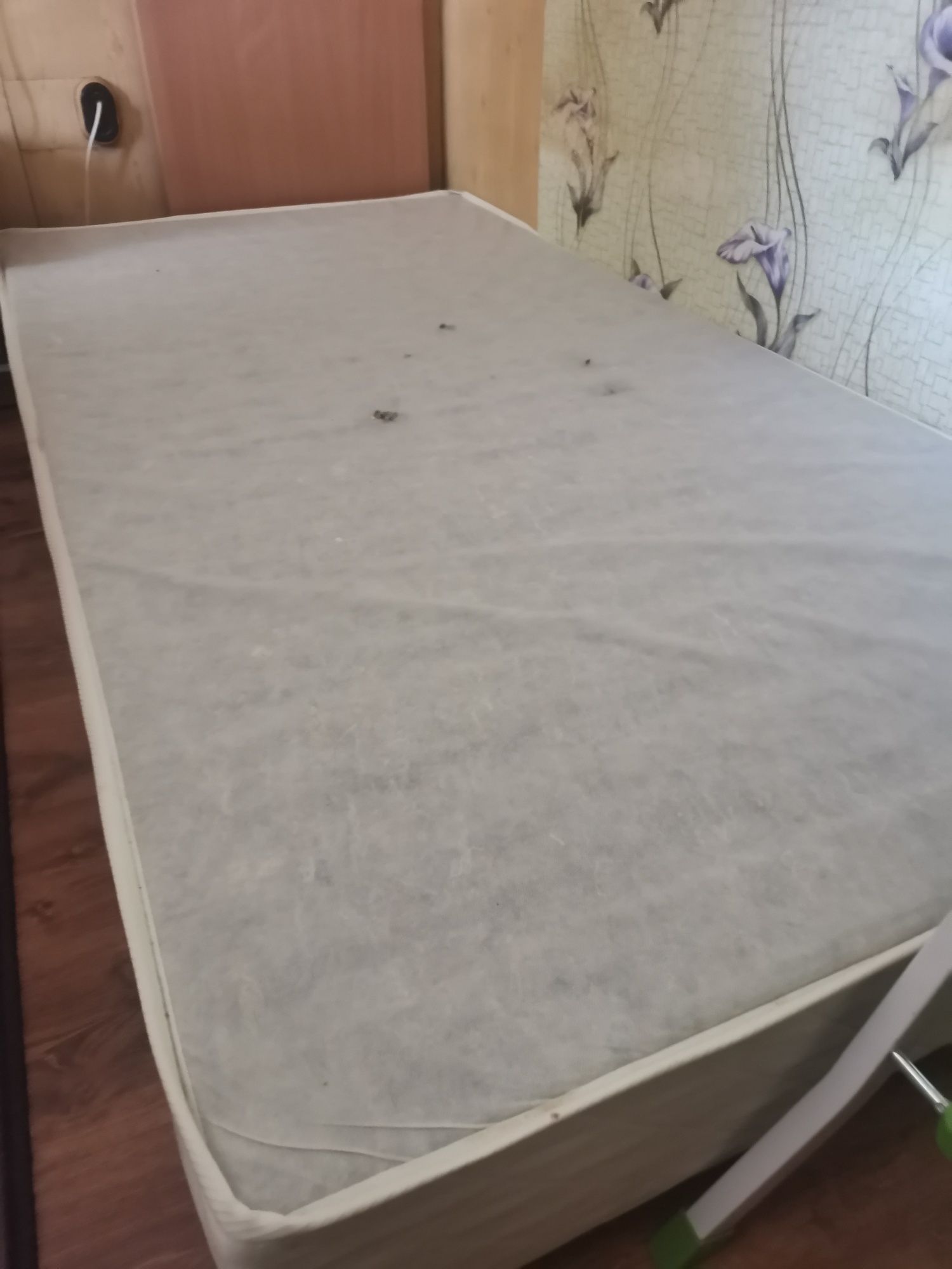 База за матрак 100/200