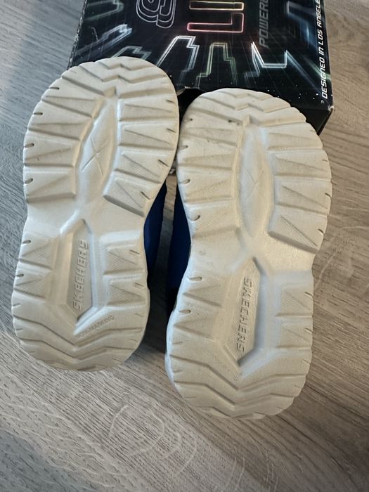 Skechers маратонки- бота