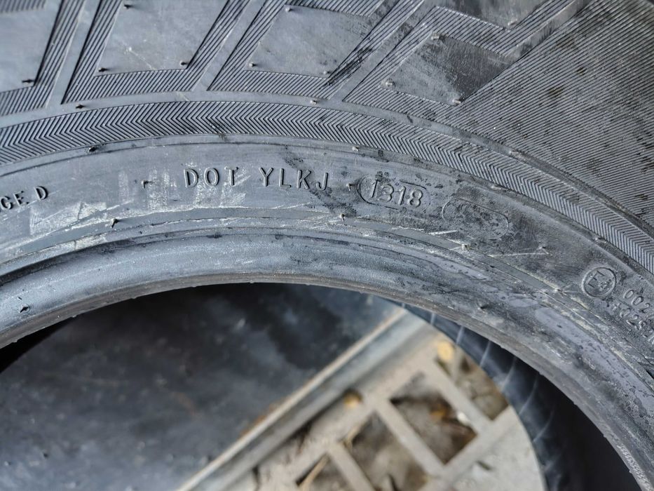 4бр.НОВИ зимни гуми NOKIAN 205/80/16C 110R DOT 1318