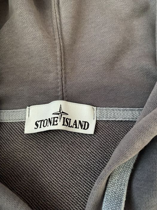 Stone island.