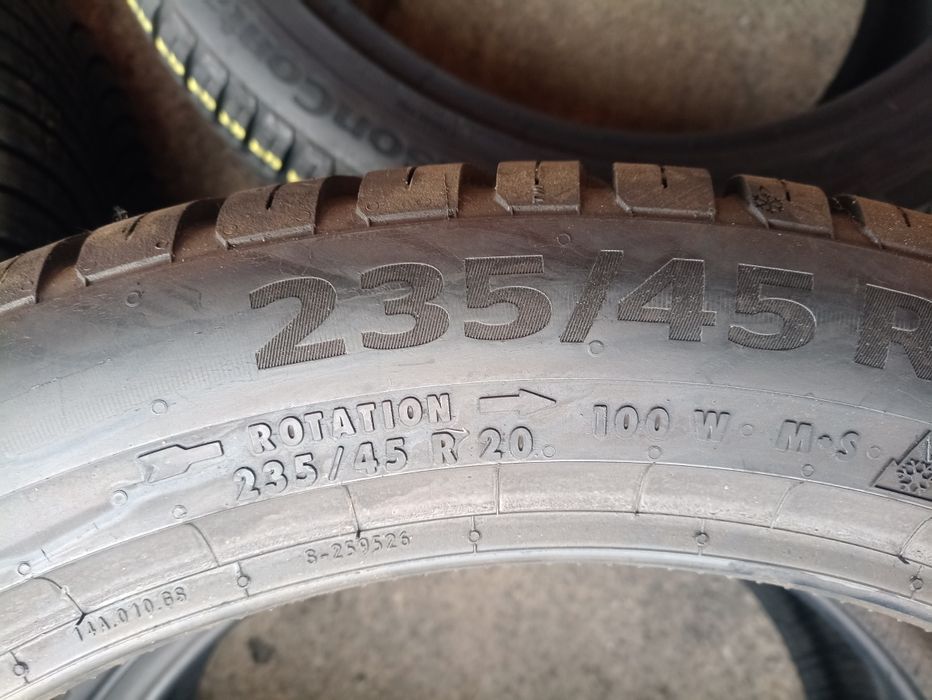 4 anvelope AllSeason 235/45 R20 2xContinental 2xGoodyear
