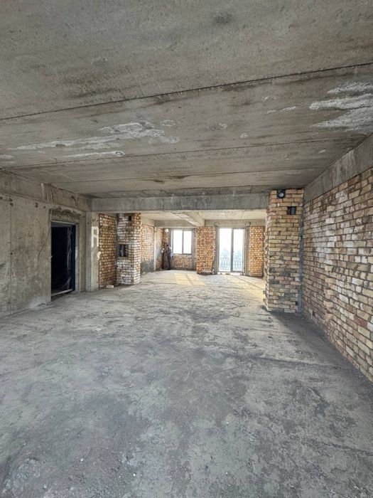 Сергели напротив машина базар. Новатсройка каробка 78.04кв СВОЯ.