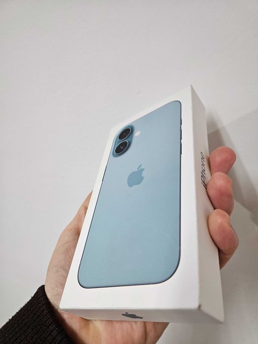 Iphone 16, 128 Gb, neverlocj, sigilat la cutie.