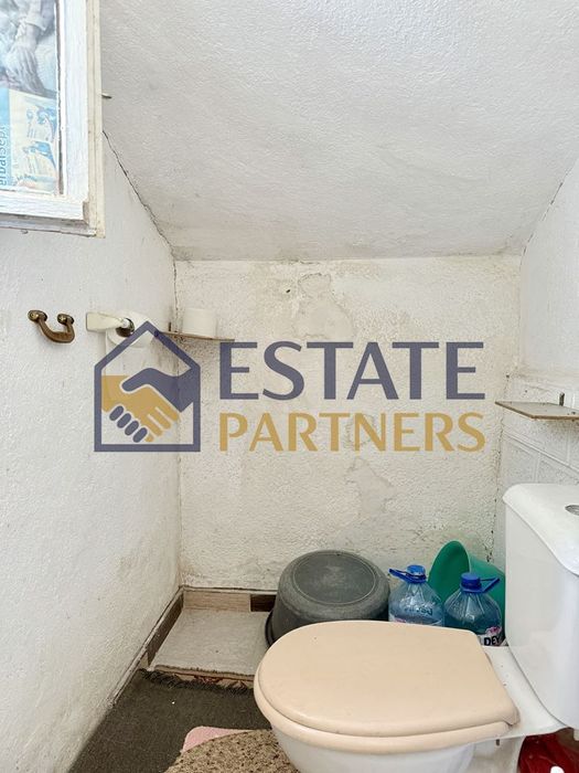 Къща в Пловдив, област-с.Ново Железаре площ 186 цена 67000