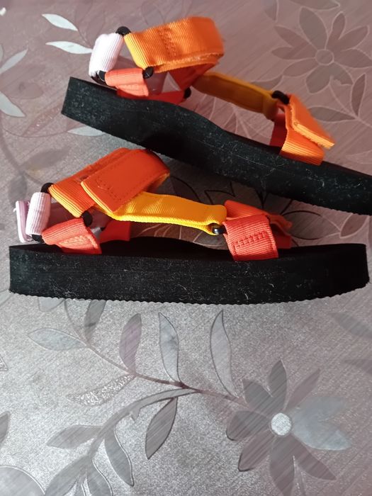 Сандали и джапанки