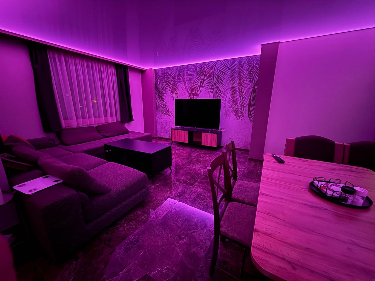 Дава се под наем Тристаен апартамент в Перник, Мошино - 110 кв.м за 612 € - Снимка #3