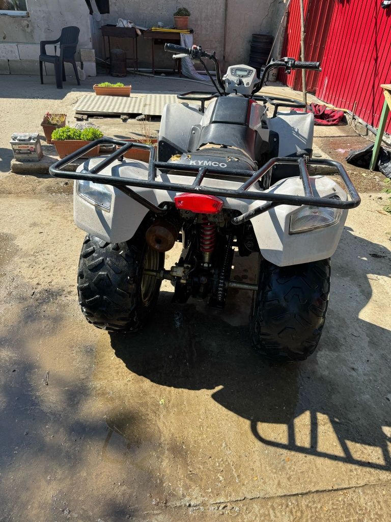 Vând urgent ATV Kymco