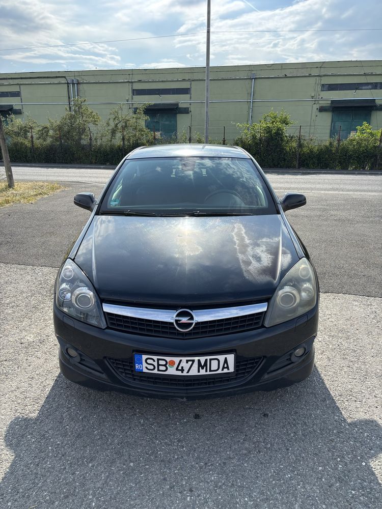 Vand opel astra GTC