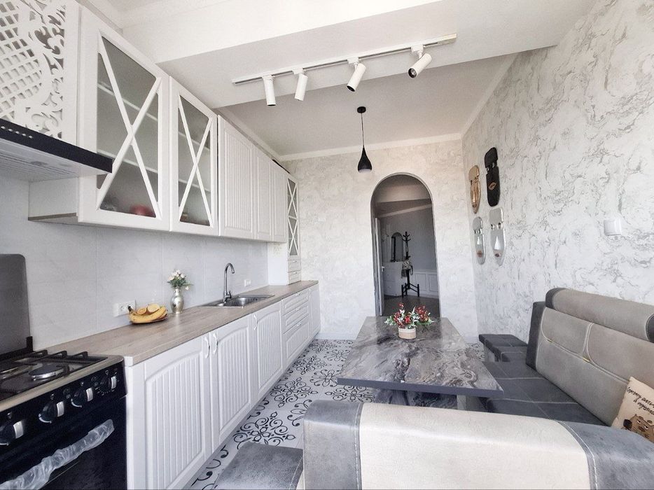 Кадышева,Евро,1в2,45м2,всё остаётся