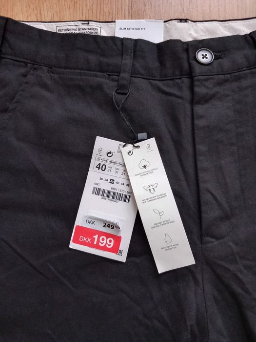 Pantaloni bărbați zara