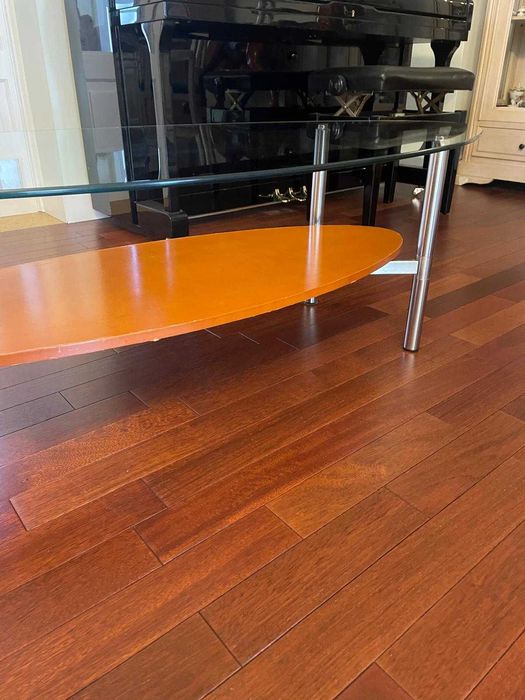 Masuta de cafea din lemn si sticla ovala