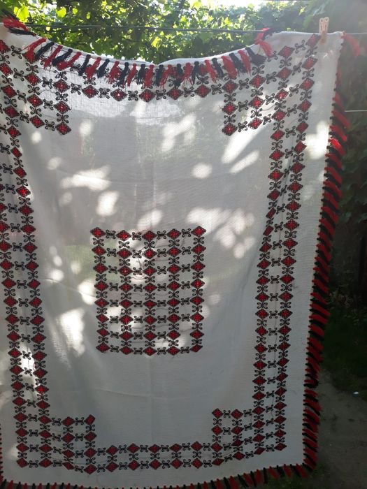 Imbracaminte traditionala veche