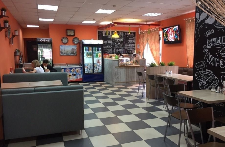 Сдаем кафе шашлычную