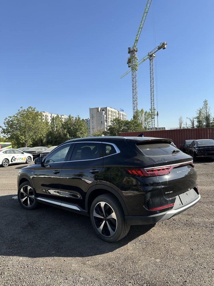 Byd song plus flagship