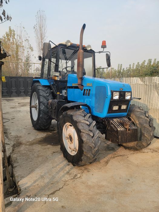 Traktor Belarus 1221.2