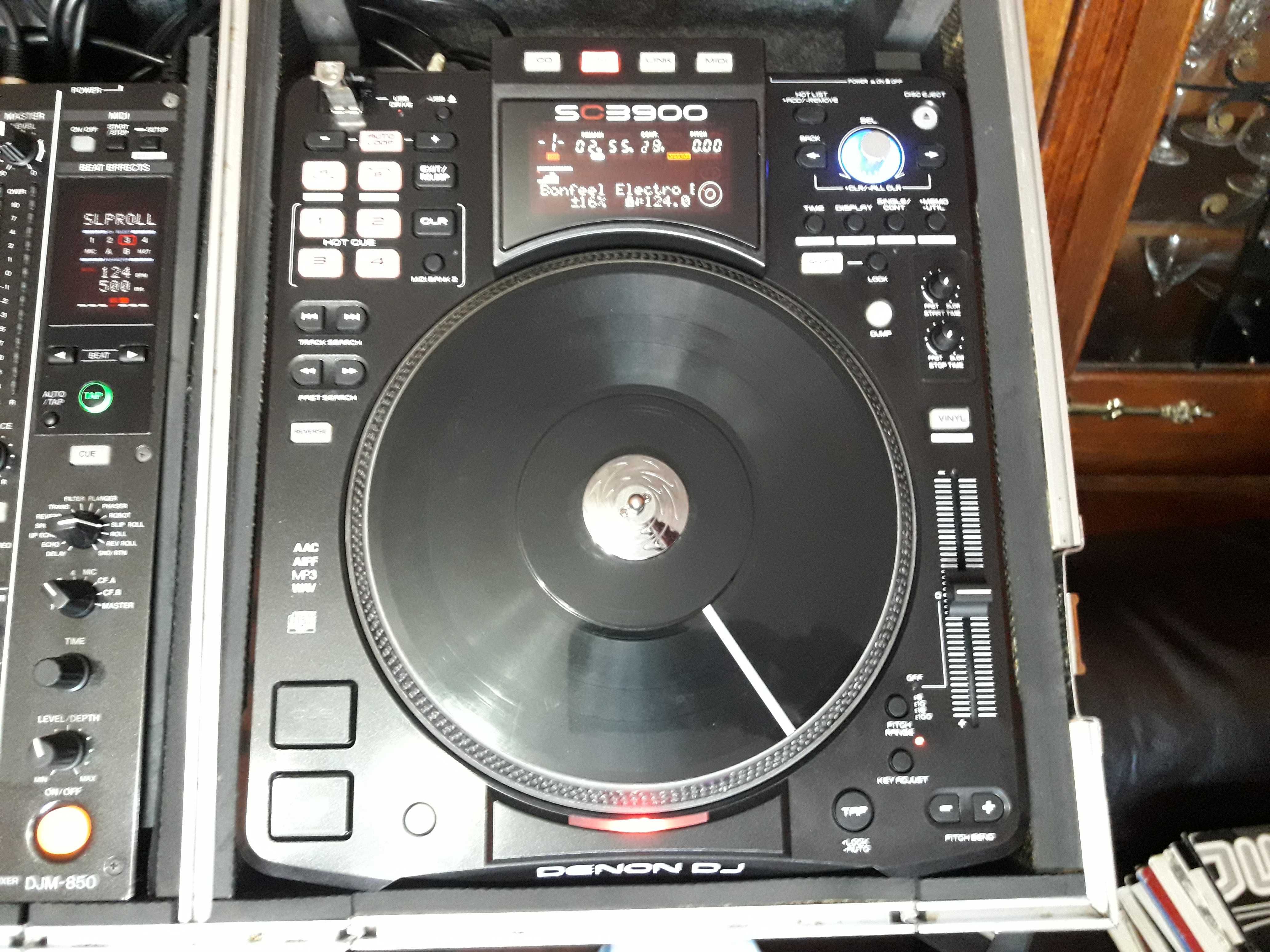 Denon Dj SC3900 cu platan