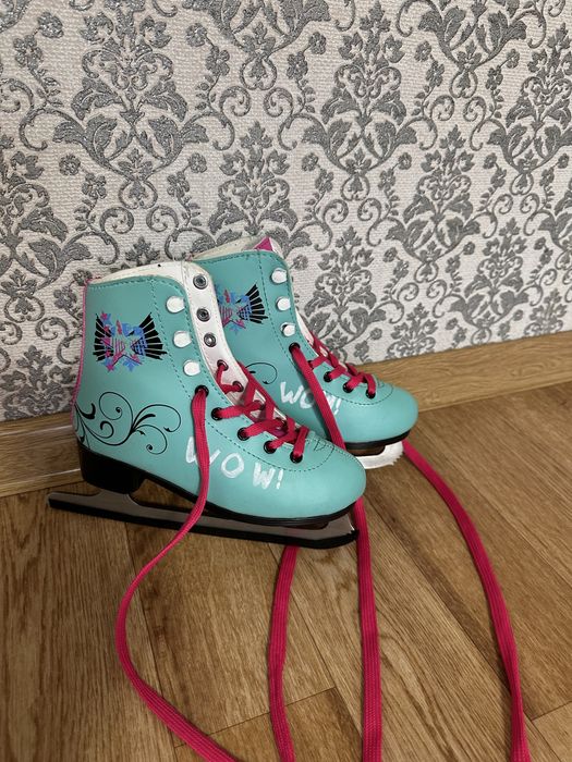 Коньки ледовые фигурные