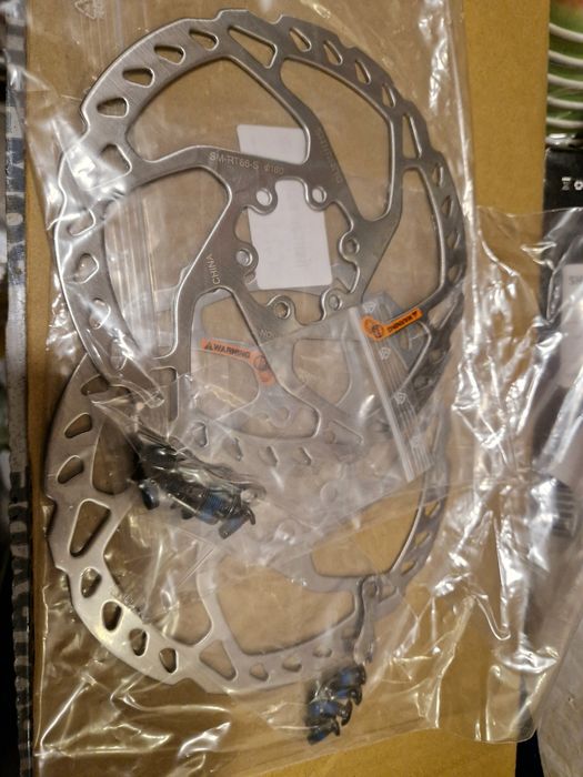 Велосипедни части - дискове / ротори, накладки и педали