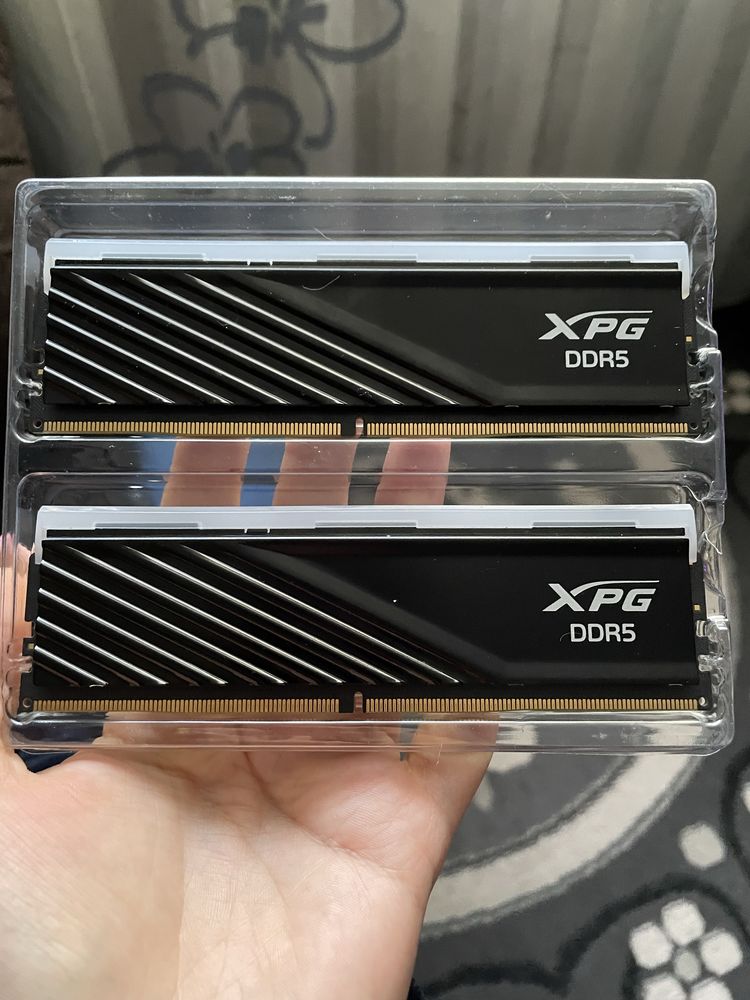 Оперативная память DDR5 XPG cl30 32gb (16x2)