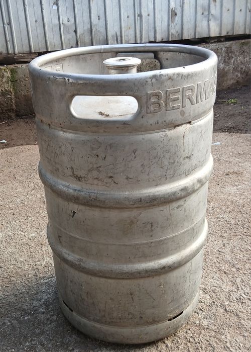 Butoaie de bere din inox