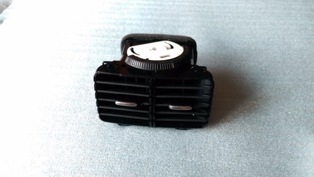 Grila aerisire / grile ventilatie cotiera VW Golf 5 6 Eos Jetta