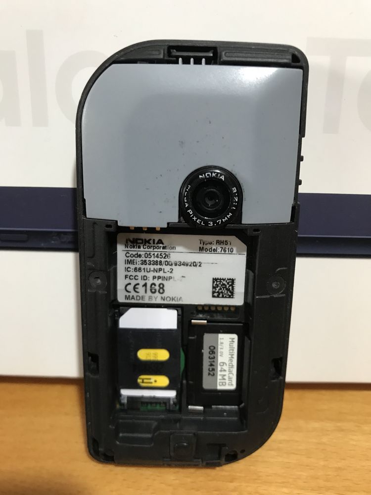 Продаеться смартфон Nokia 7610