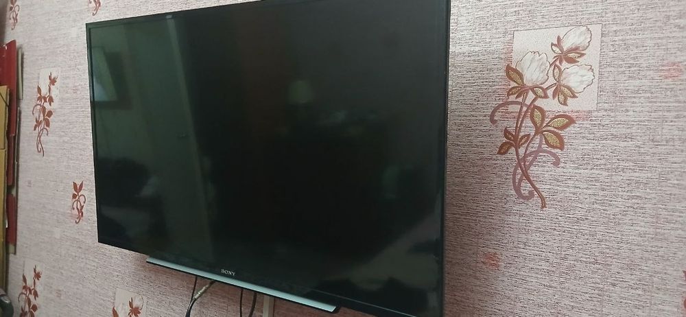 Срочно продам телевизор Sony kd-l40l470b