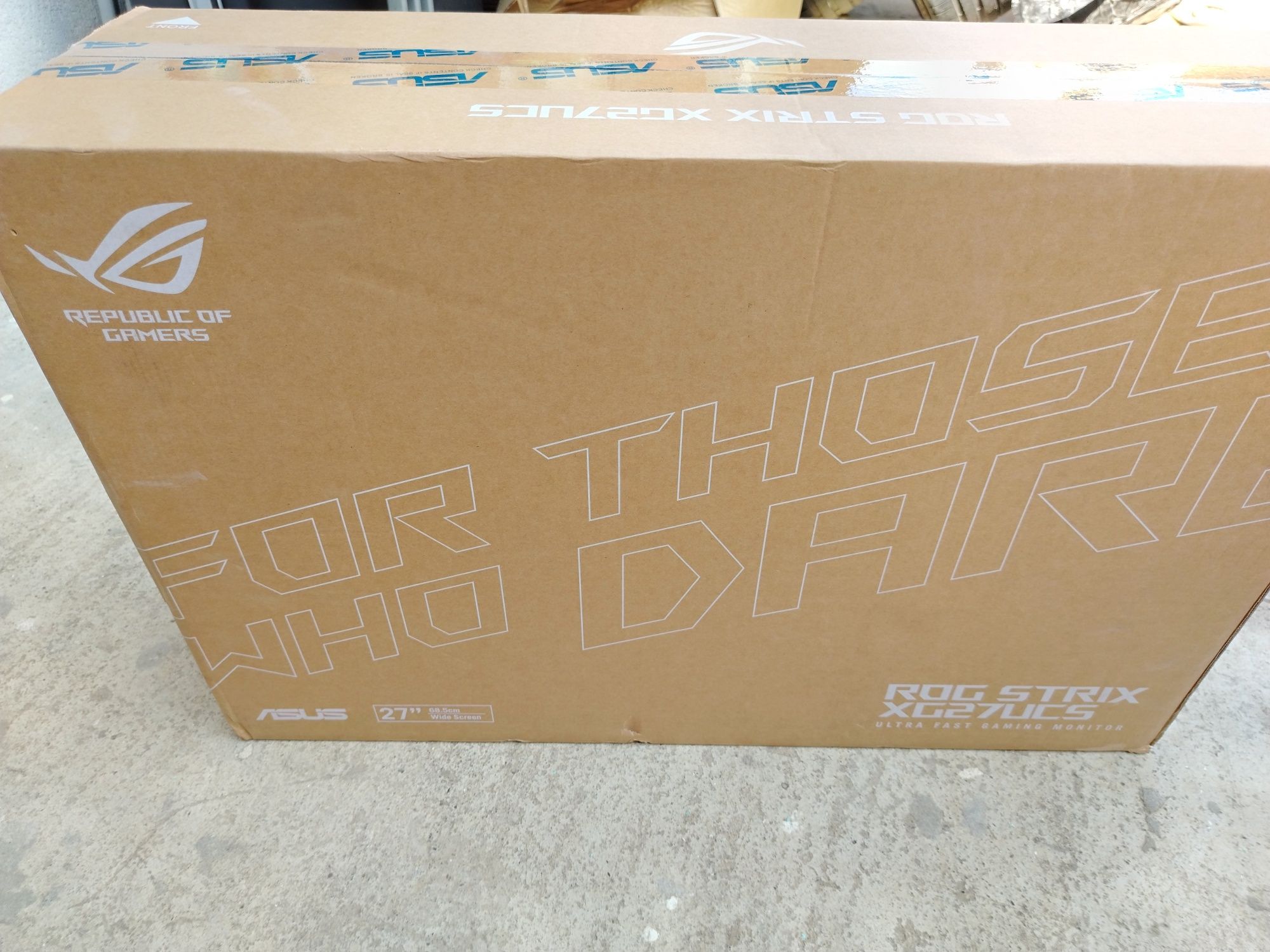 Monitor Gaming LED ASUS XG27UCS 27" 4K UHD IPS 1ms 160Hz(OC) HDR400