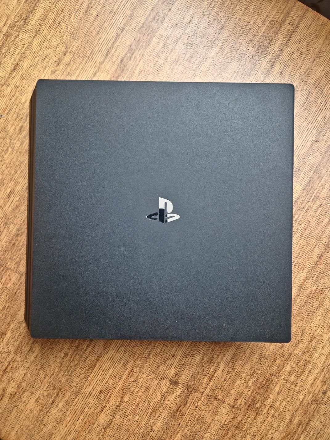 Ps4 PRO 1TB + дополнения