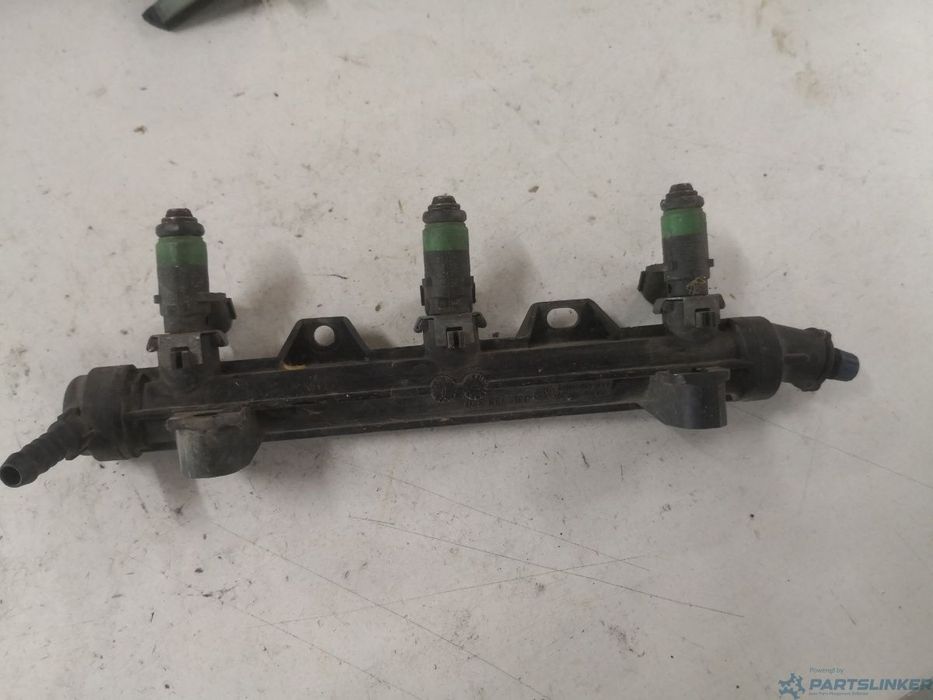 Rampa injectoare VOLKSWAGEN POLO (9N_) [ 2001 - 2012 ] 12V (AZQ, BME) 47KW|64HP OEM 3027b00707