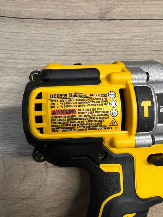 Masina de Gaurit Dewalt DCD 999