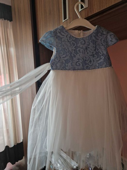 Rochita fata 4-6 ani 100 lei/ buc