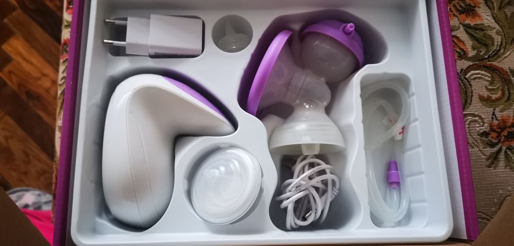 Pompa electrica pentru sâni