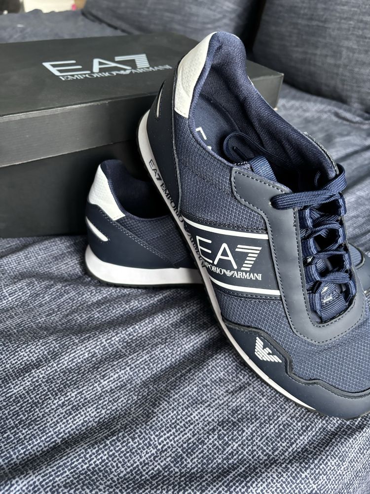 Обувки Emporio Armani Exchange